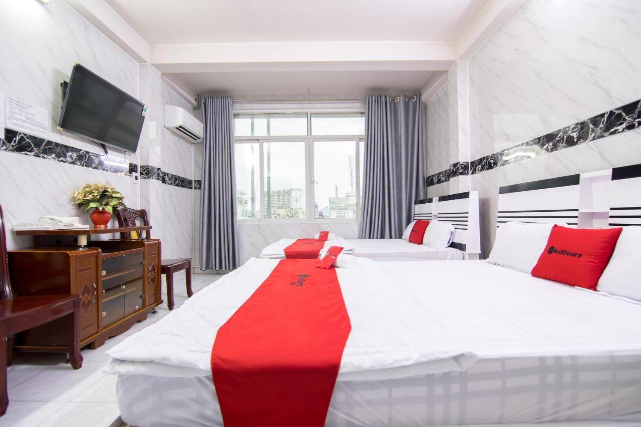 Reddoorz Plus Near Ben Thanh Market Ho Si Minh-város Kültér fotó