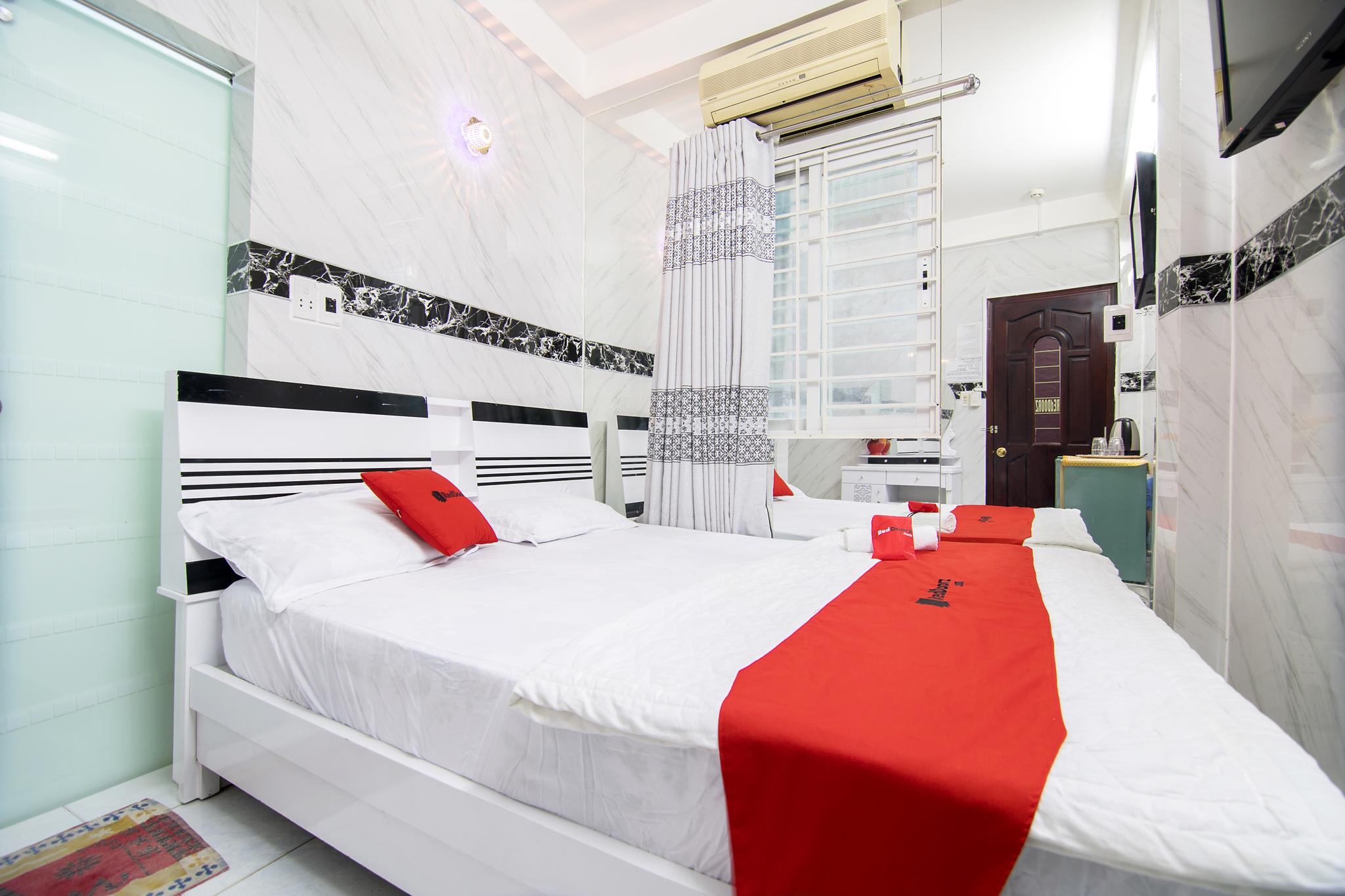 Reddoorz Plus Near Ben Thanh Market Ho Si Minh-város Kültér fotó